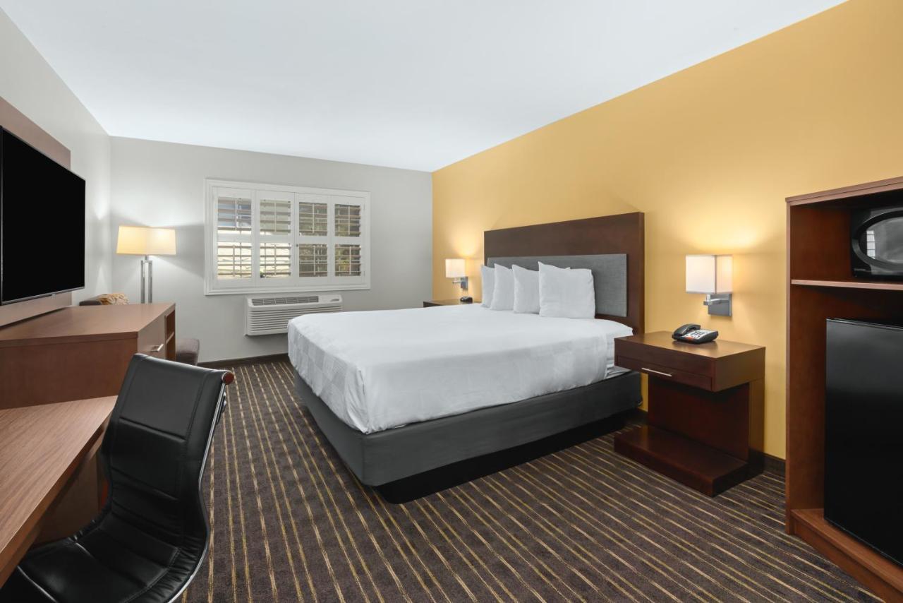 Hotel Aura Sfo Airport Free Shuttle San Bruno Ngoại thất bức ảnh