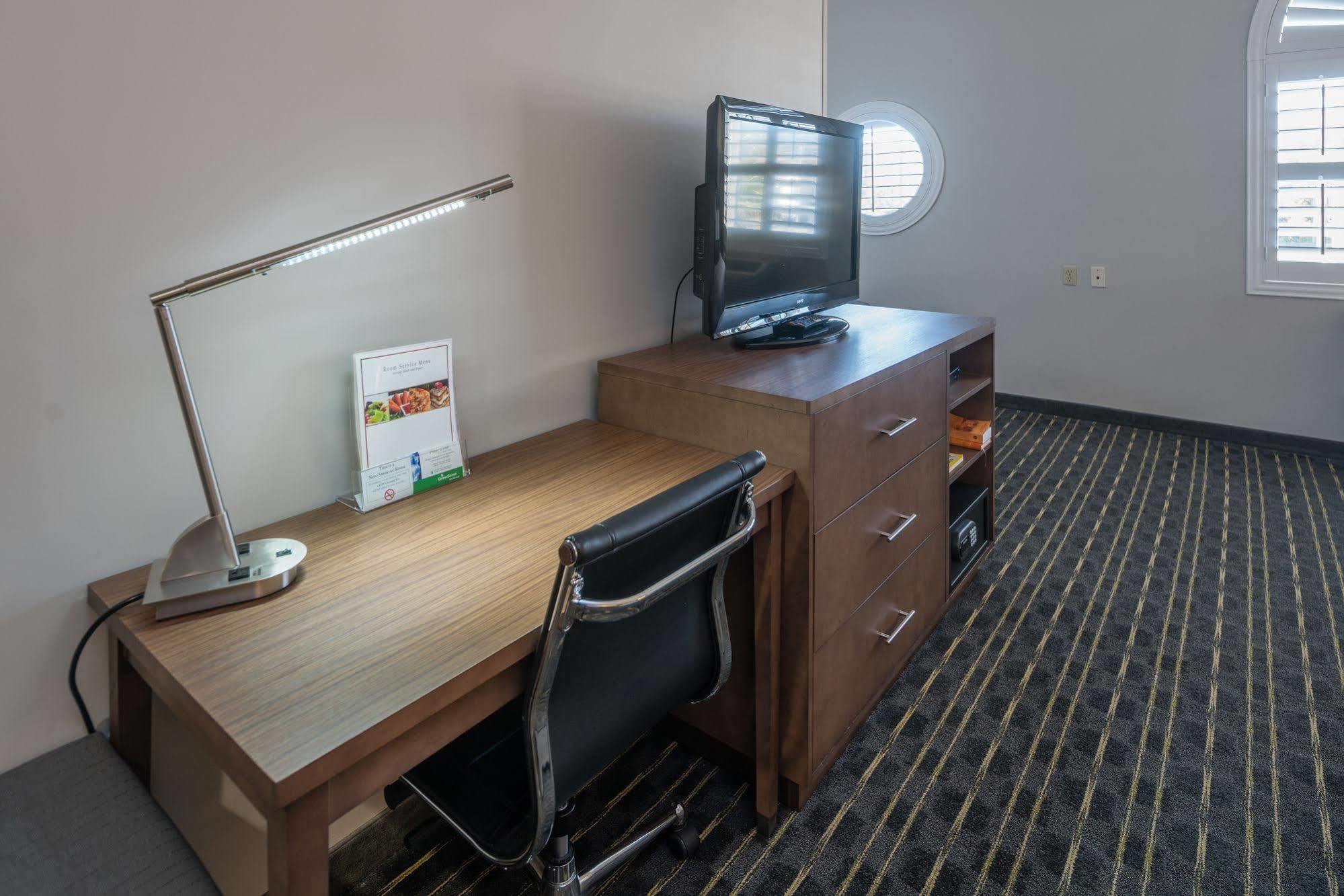 Hotel Aura Sfo Airport Free Shuttle San Bruno Ngoại thất bức ảnh