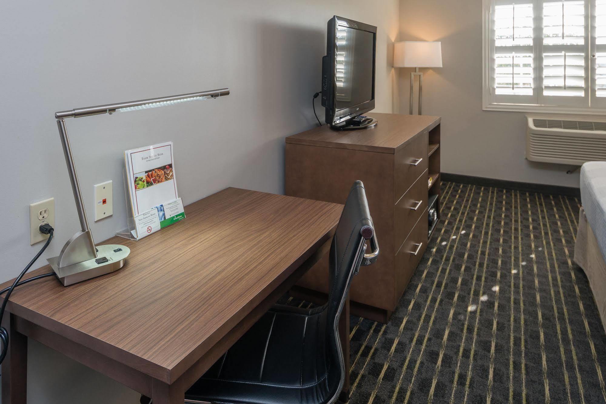Hotel Aura Sfo Airport Free Shuttle San Bruno Ngoại thất bức ảnh