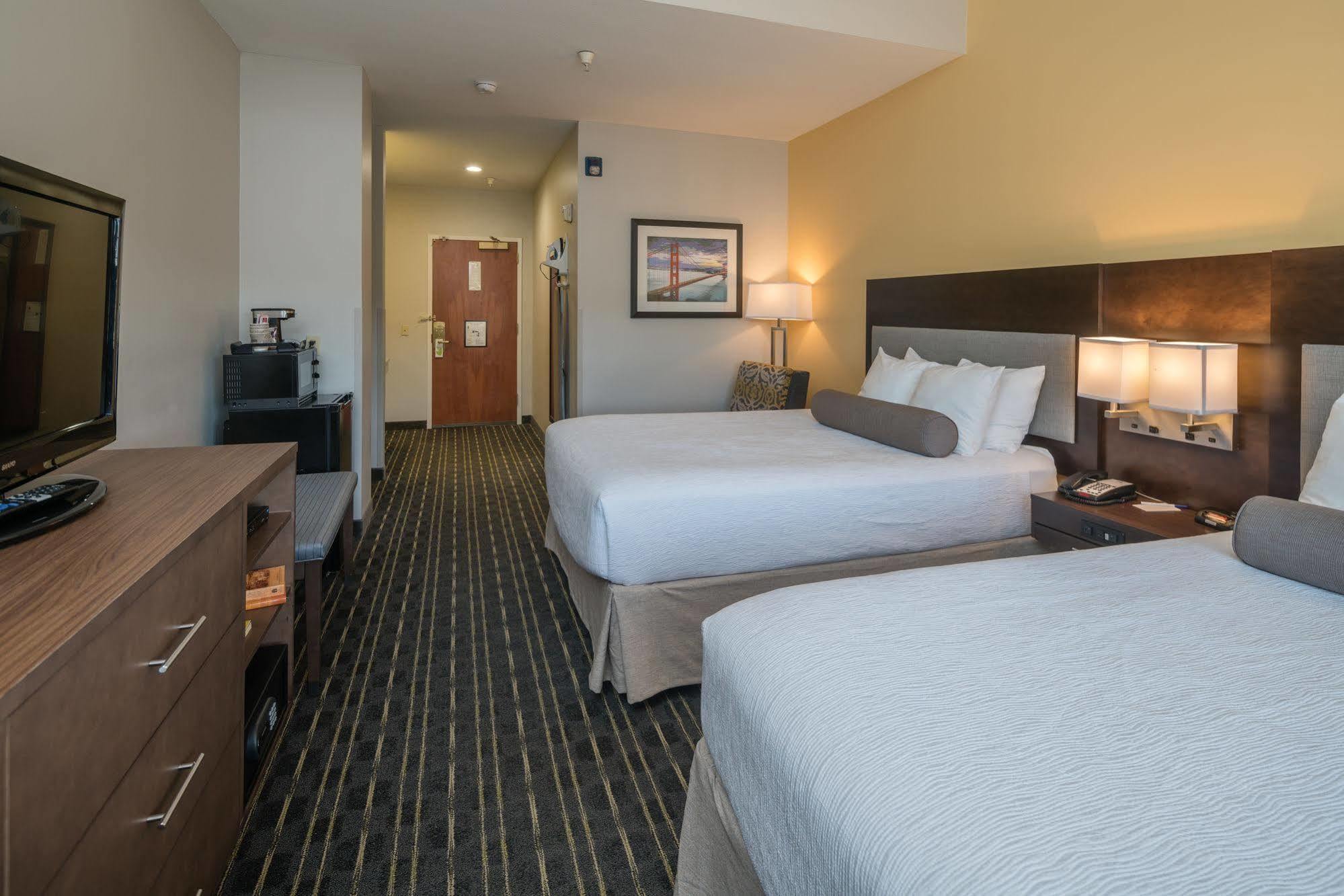Hotel Aura Sfo Airport Free Shuttle San Bruno Ngoại thất bức ảnh