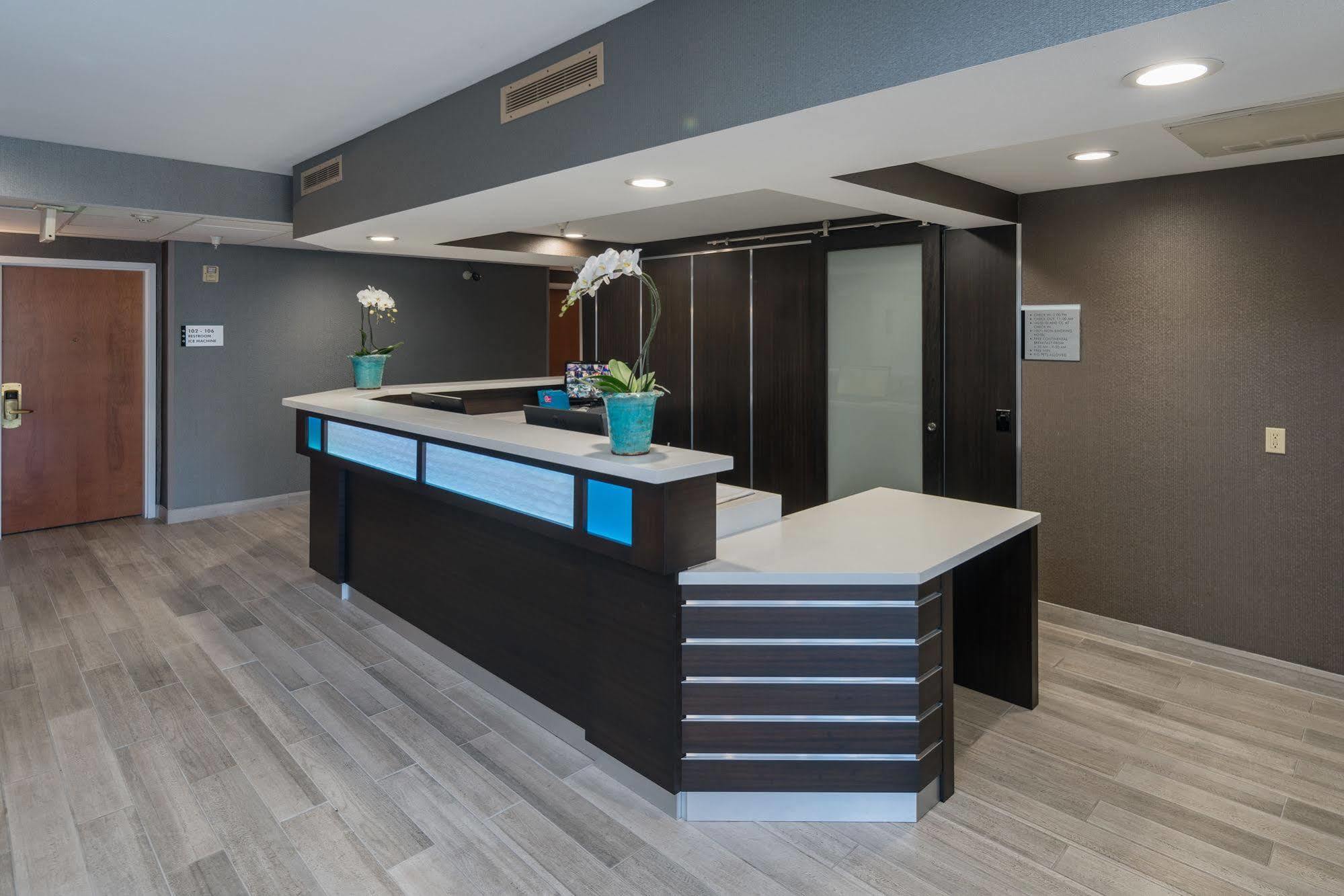 Hotel Aura Sfo Airport Free Shuttle San Bruno Ngoại thất bức ảnh