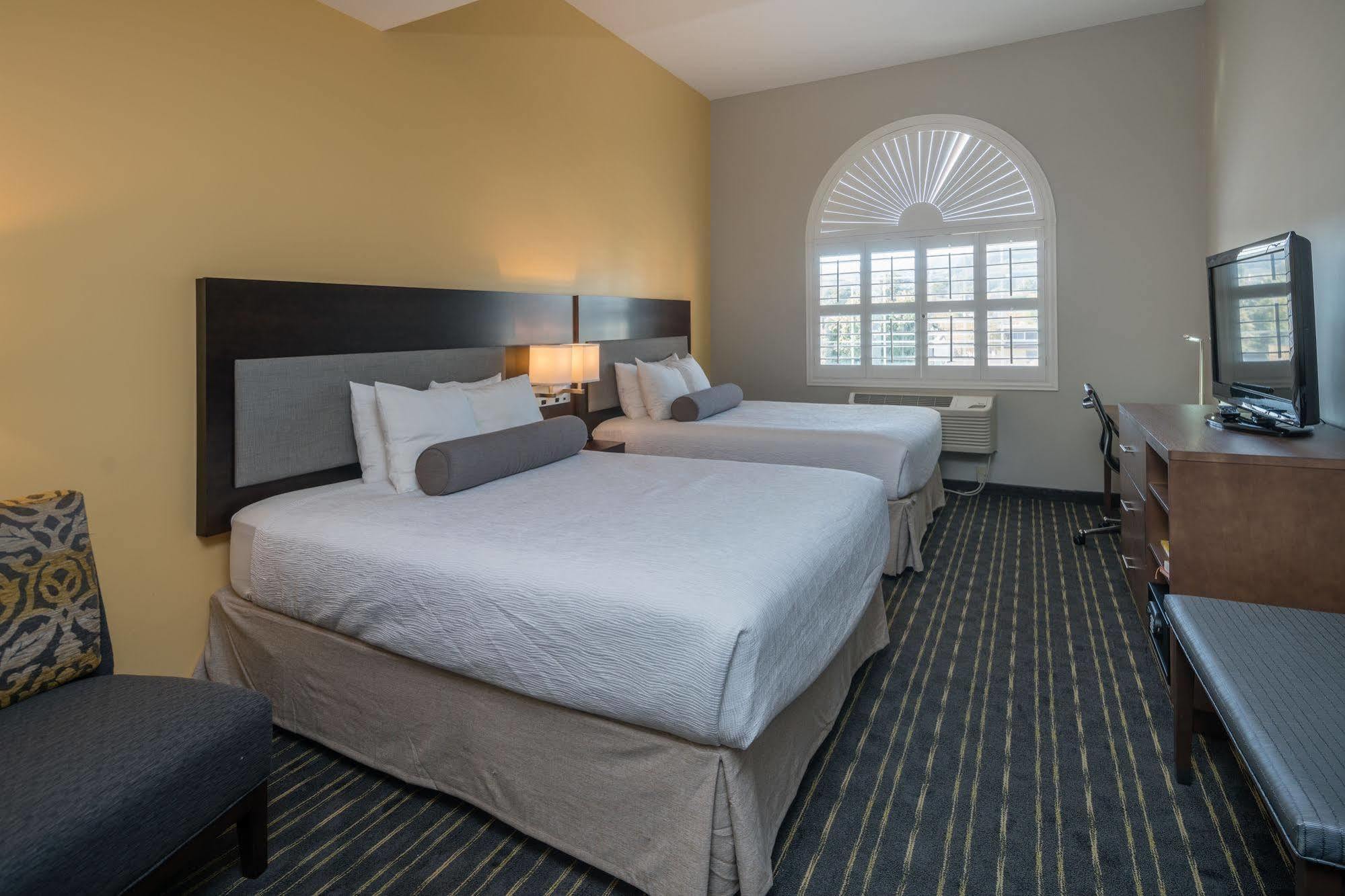 Hotel Aura Sfo Airport Free Shuttle San Bruno Ngoại thất bức ảnh